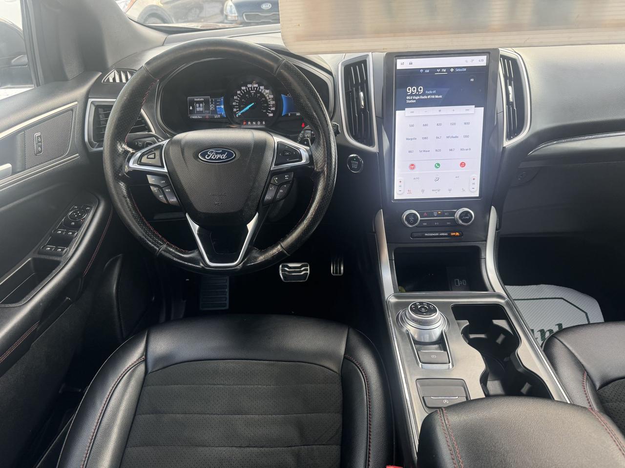 2022 Ford Edge ST Line Photo
