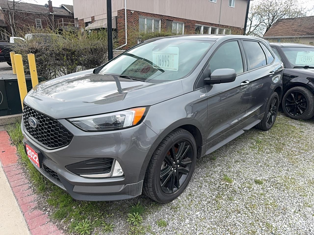 2022 Ford Edge ST Line Photo