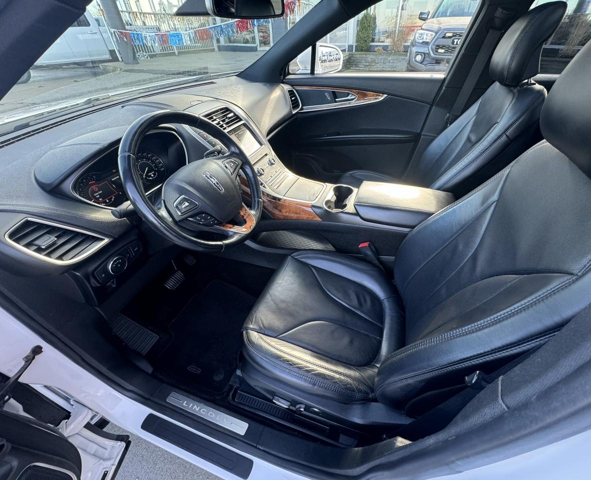 2017 Lincoln MKX Reserve Photo