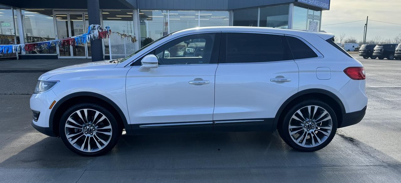 2017 Lincoln MKX Reserve Photo