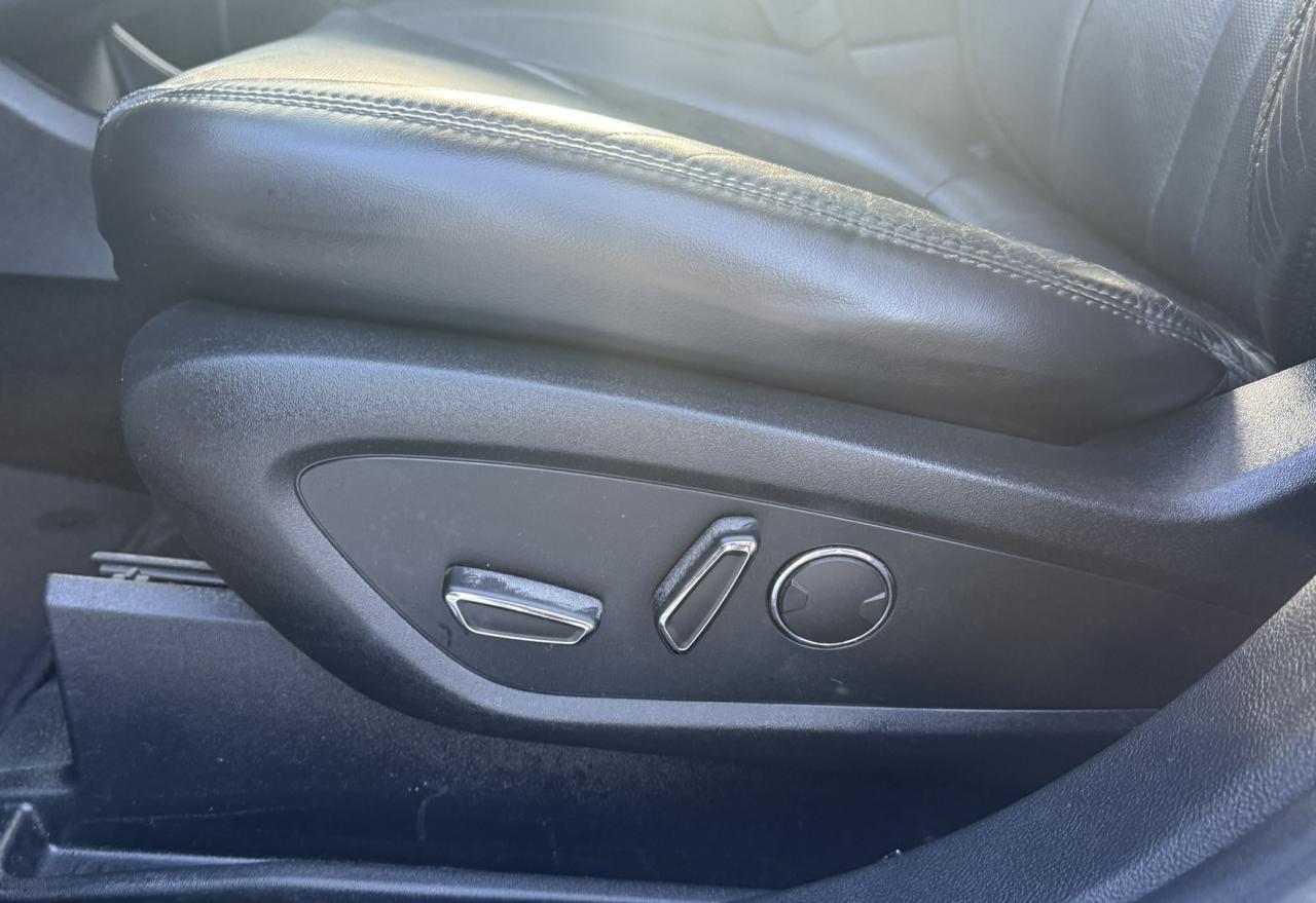 2017 Lincoln MKX Reserve Photo