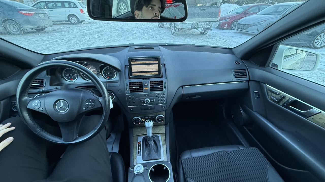 2011 Mercedes-Benz C-Class C 300 Photo