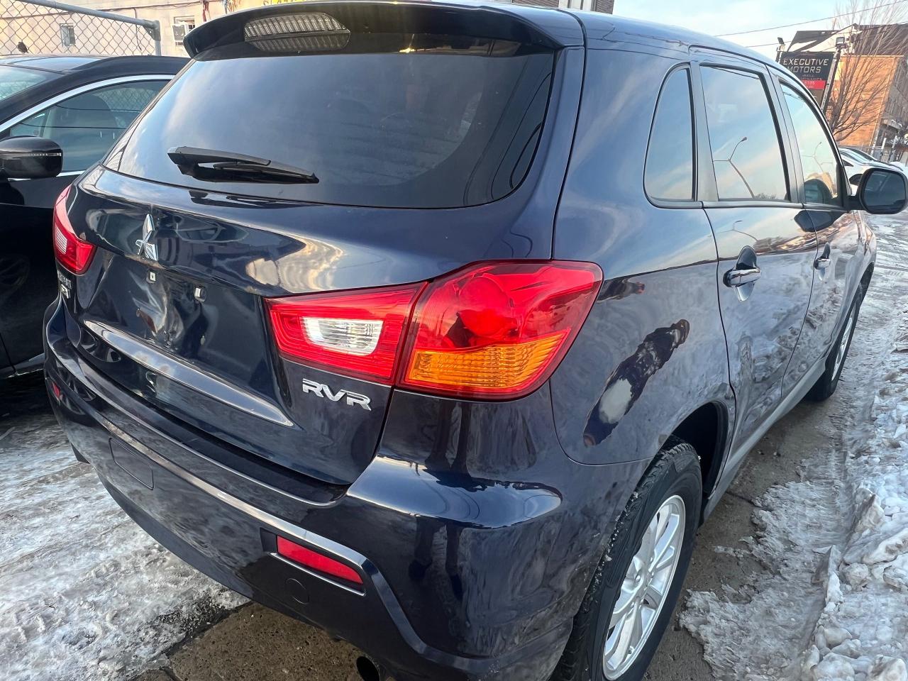 2011 Mitsubishi RVR SE-EXTRA CLEAN-AUTOMATIC & MORE! Photo