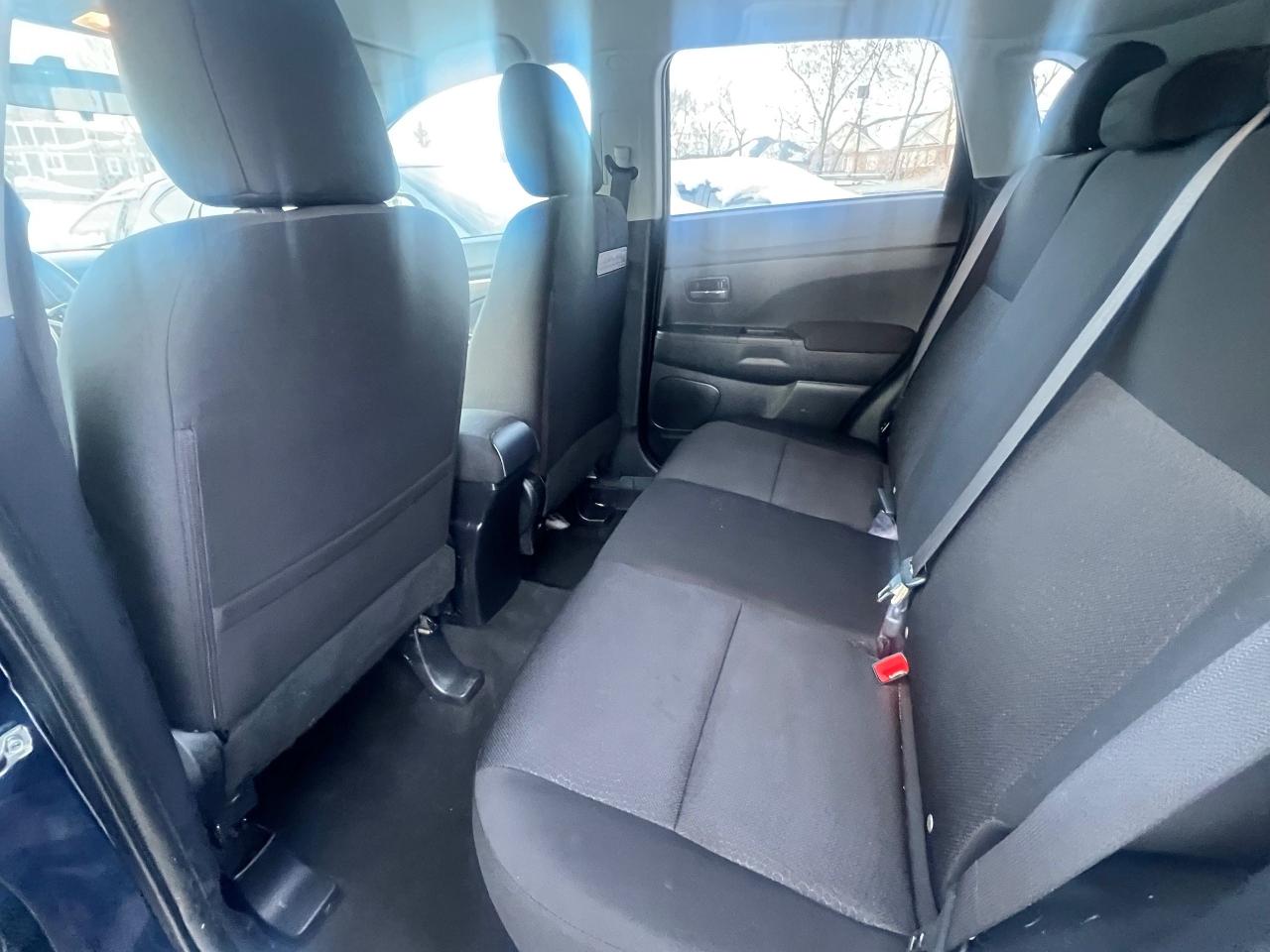 2011 Mitsubishi RVR SE-EXTRA CLEAN-AUTOMATIC & MORE! Photo