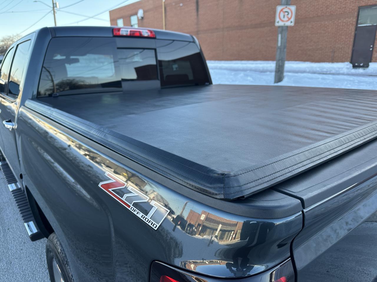 2017 Chevrolet Silverado 1500 4WD Crew Cab 2LT Z 71 Leather/Navigation Photo