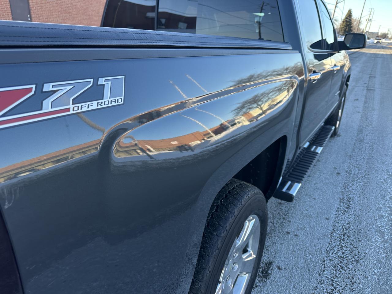 2017 Chevrolet Silverado 1500 4WD Crew Cab 2LT Z 71 Leather/Navigation Photo