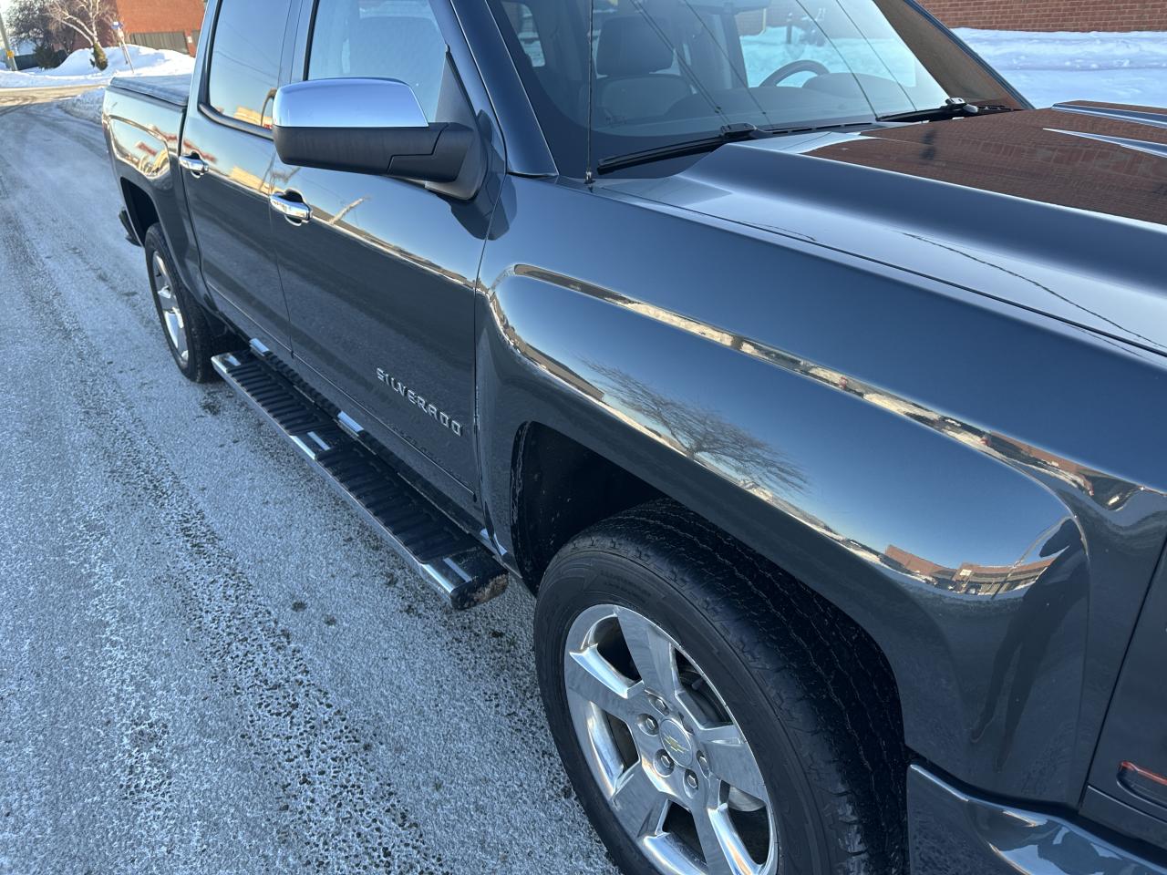 2017 Chevrolet Silverado 1500 4WD Crew Cab 2LT Z 71 Leather/Navigation Photo