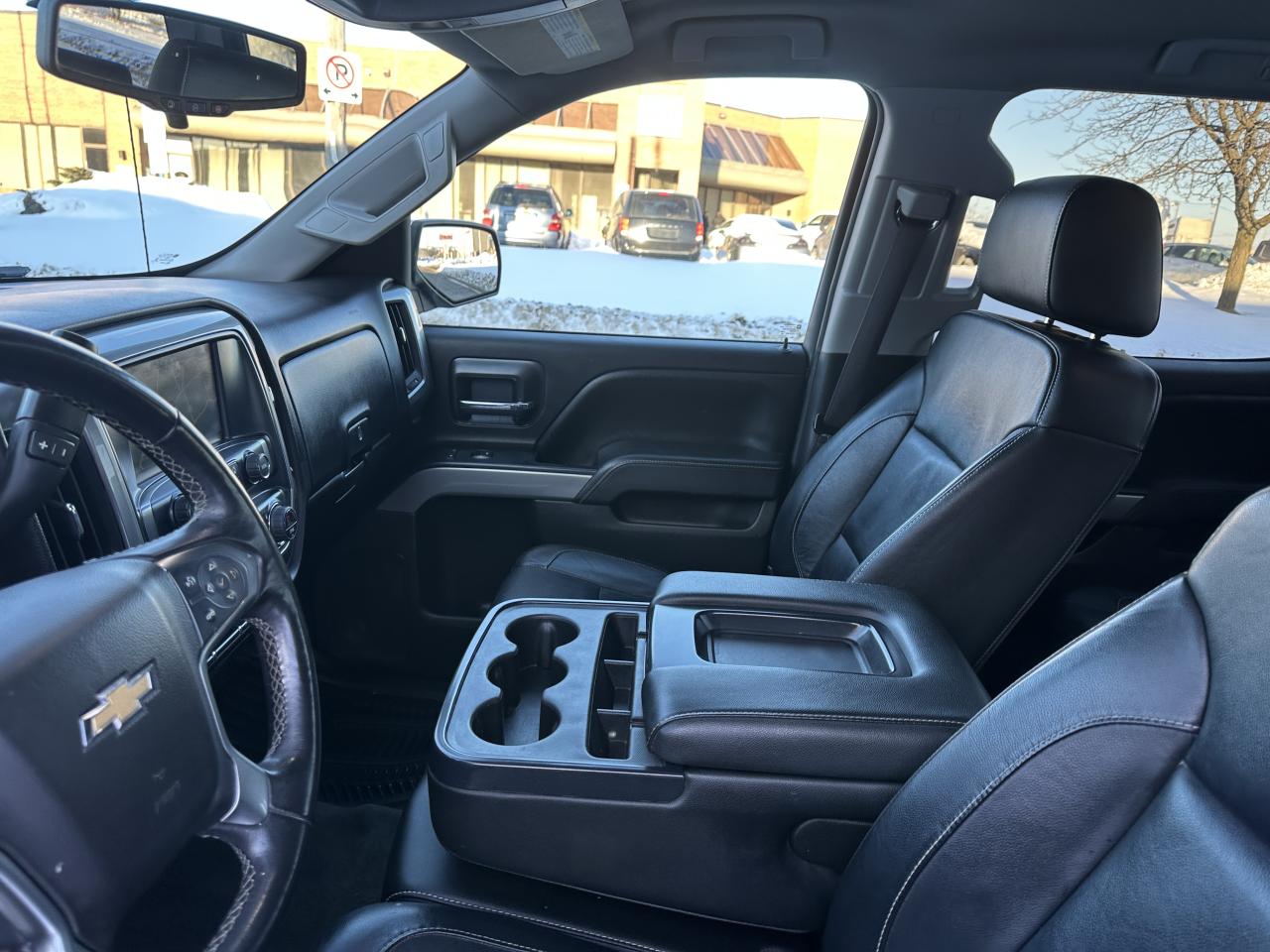 2017 Chevrolet Silverado 1500 4WD Crew Cab 2LT Z 71 Leather/Navigation Photo