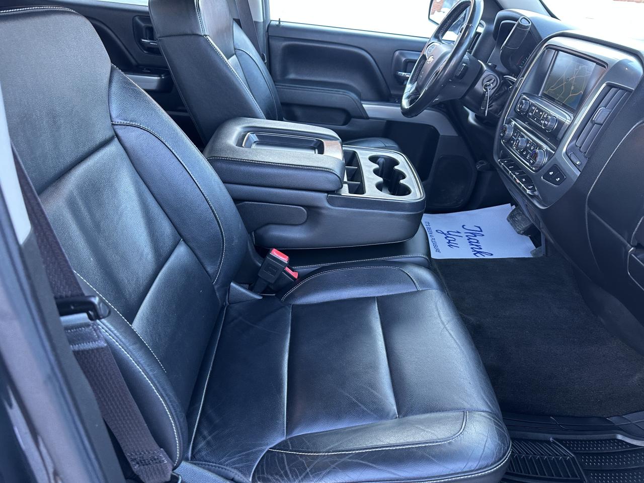 2017 Chevrolet Silverado 1500 4WD Crew Cab 2LT Z 71 Leather/Navigation Photo