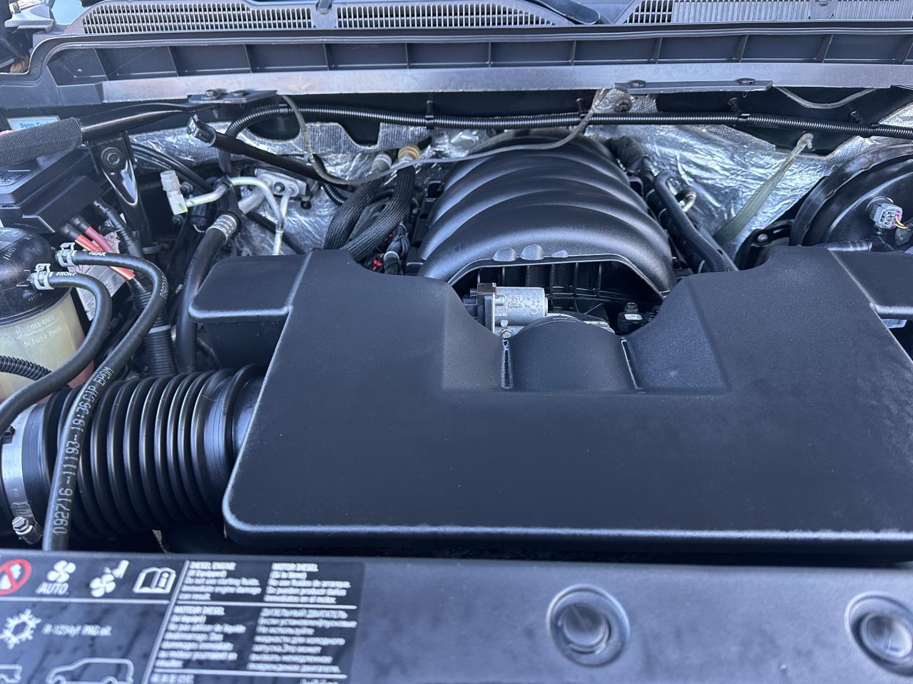 2017 Chevrolet Silverado 1500 4WD Crew Cab 2LT Z 71 Leather/Navigation Photo