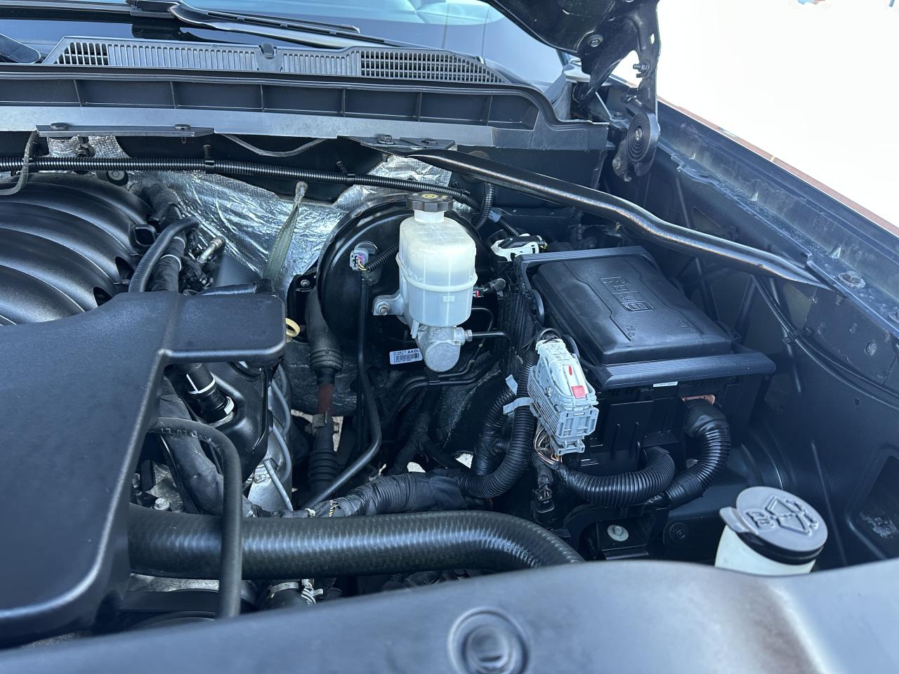 2017 Chevrolet Silverado 1500 4WD Crew Cab 2LT Z 71 Leather/Navigation Photo