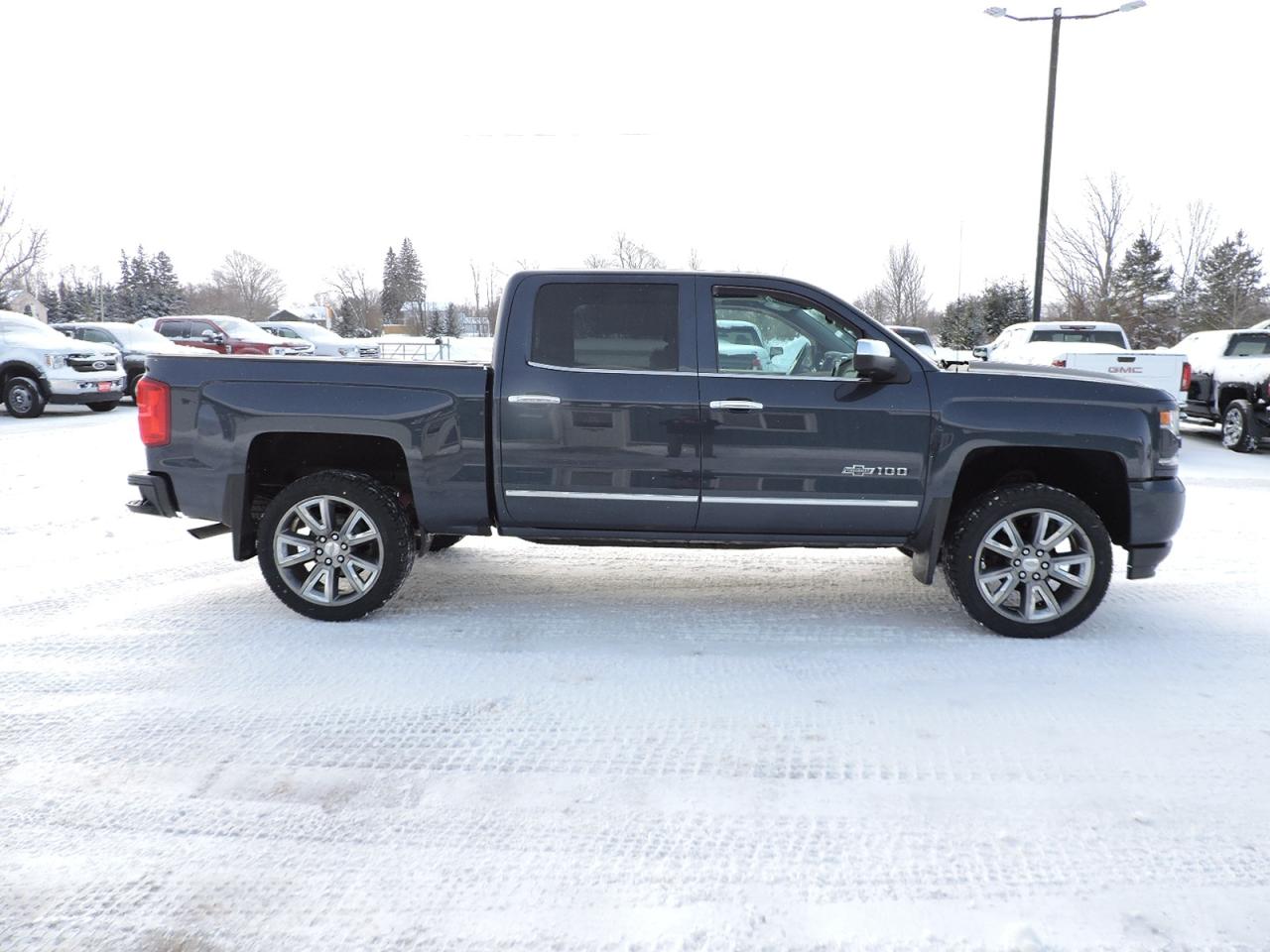 2018 Chevrolet Silverado 1500 LTZ 5.3L 4X4 100TH Anniversary Edition New Tires Photo3