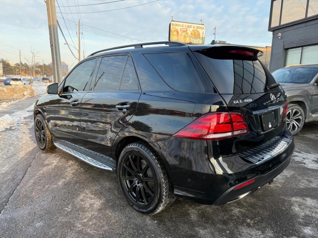2018 Mercedes-Benz GLE GLE 400 4MATIC/ AMG PACKAGE/ PANO SUNROOF/ NAVI - Photo #8