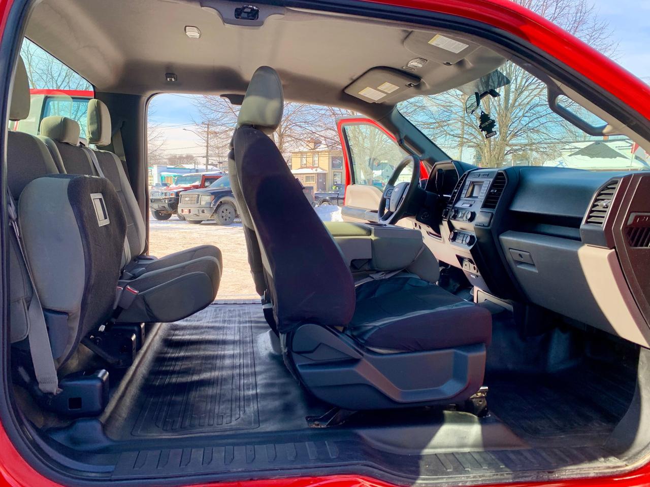 2016 Ford F-150 XL SUPERCAB LONG BOX Photo