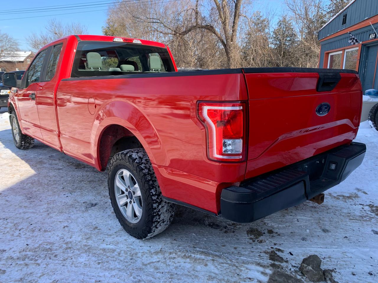 2016 Ford F-150 XL SUPERCAB LONG BOX Photo