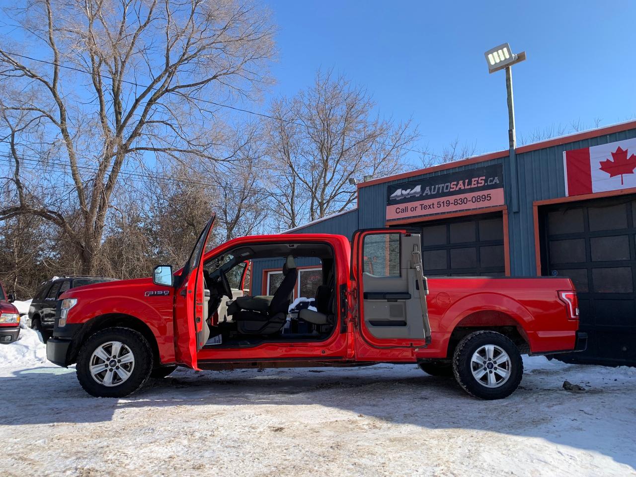 2016 Ford F-150 XL SUPERCAB LONG BOX Photo