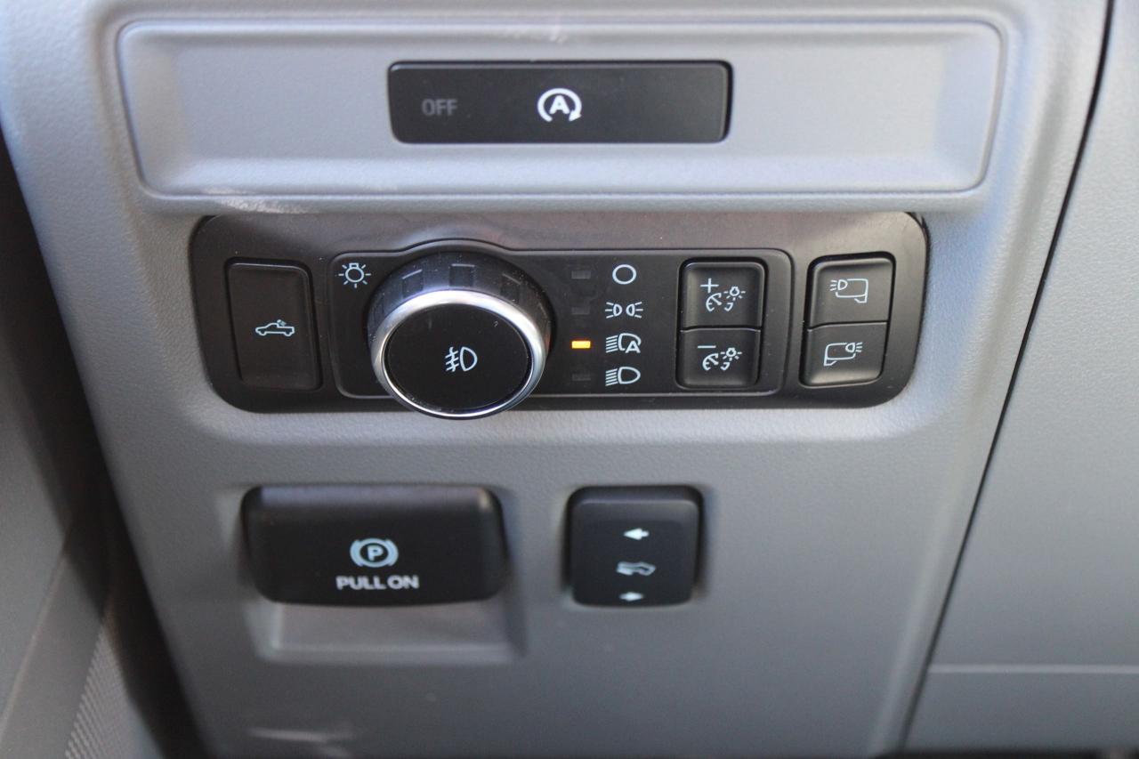 2025 Ford F-150 LARIAT 8' box Photo