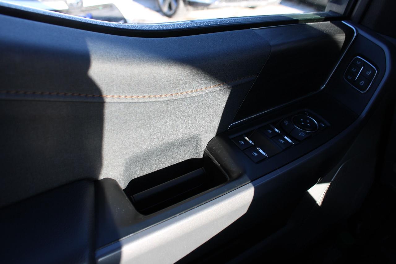 2025 Ford F-150 LARIAT 8' box Photo