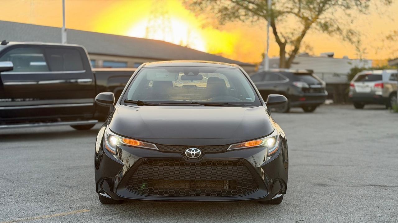 2022 Toyota Corolla LE Photo