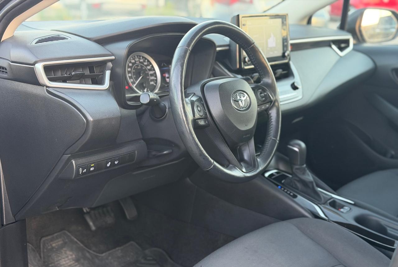 2022 Toyota Corolla LE Photo