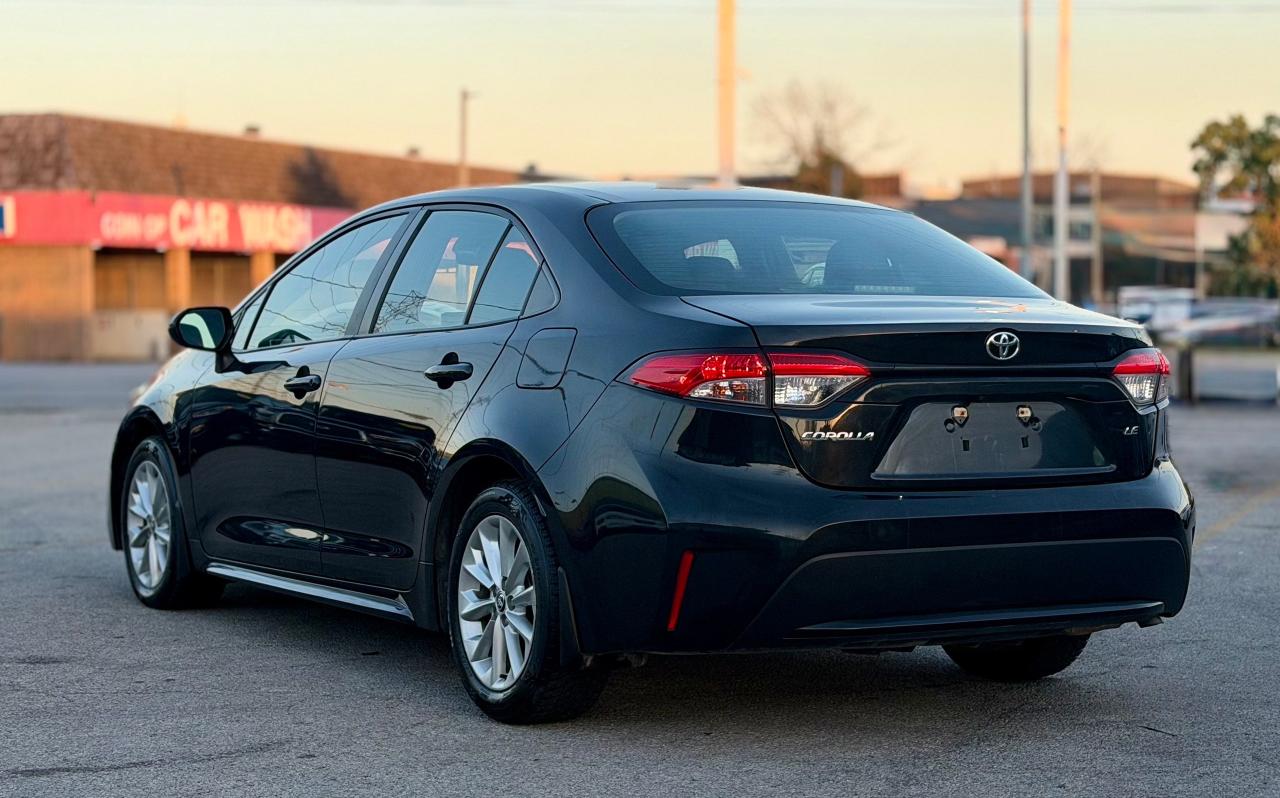 2022 Toyota Corolla LE Photo