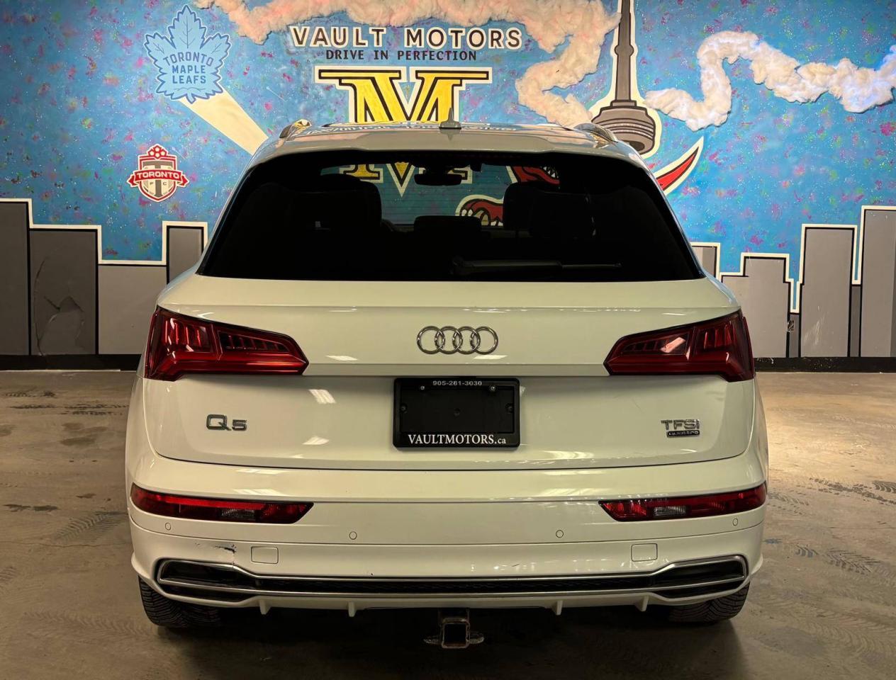 2018 Audi Q5 2.0 TFSI quattro Technik S tronic 13 SERVICE RECORDS Photo