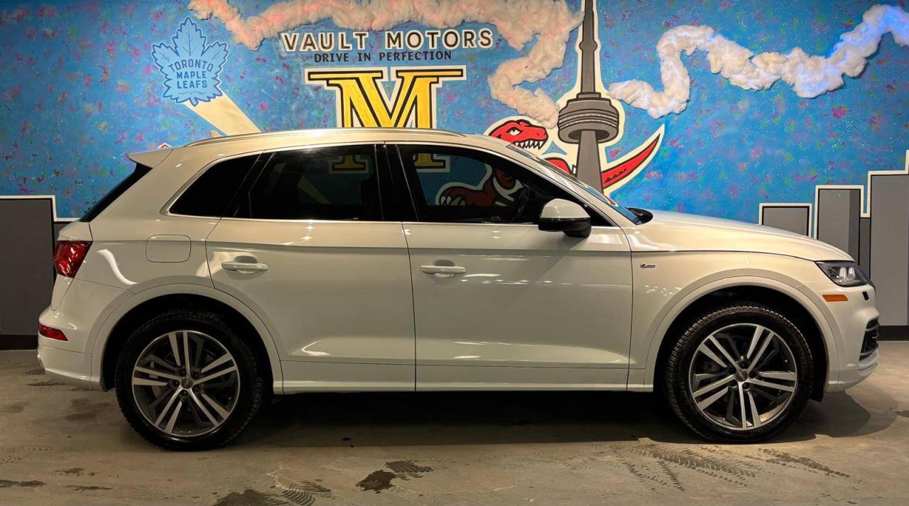 2018 Audi Q5 2.0 TFSI quattro Technik S tronic 13 SERVICE RECORDS Photo