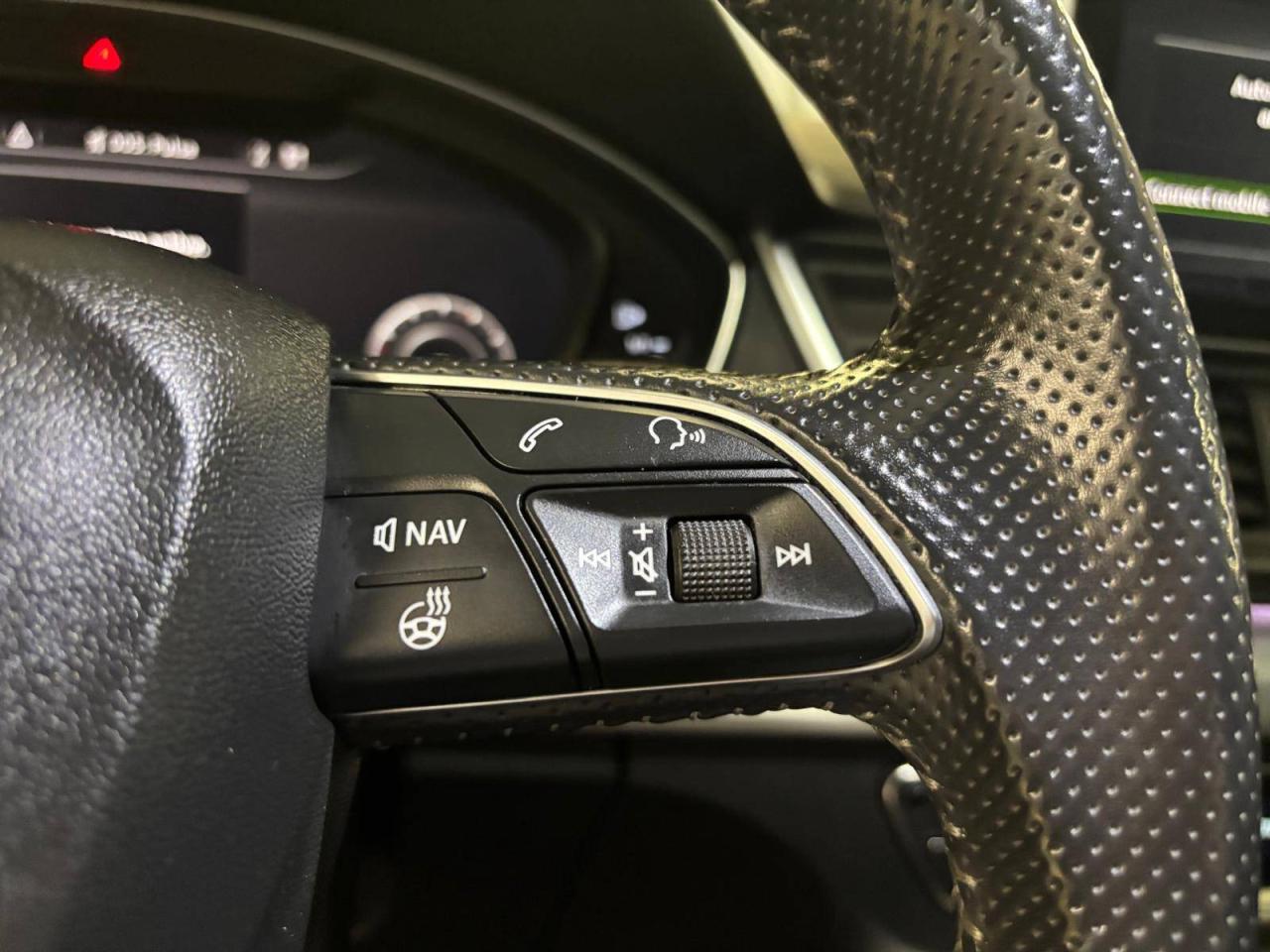 2018 Audi Q5 2.0 TFSI quattro Technik S tronic 13 SERVICE RECORDS Photo