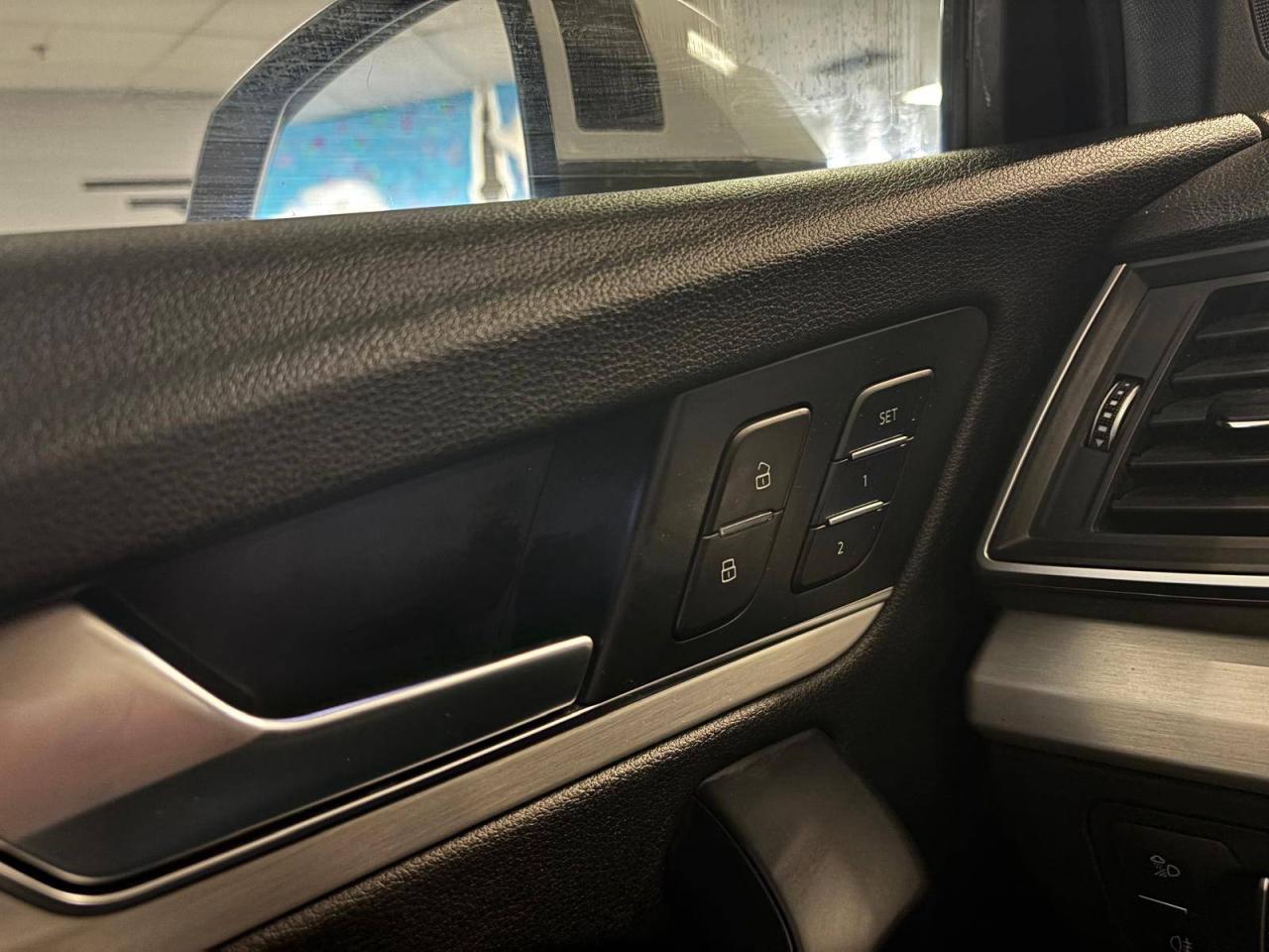 2018 Audi Q5 2.0 TFSI quattro Technik S tronic 13 SERVICE RECORDS Photo