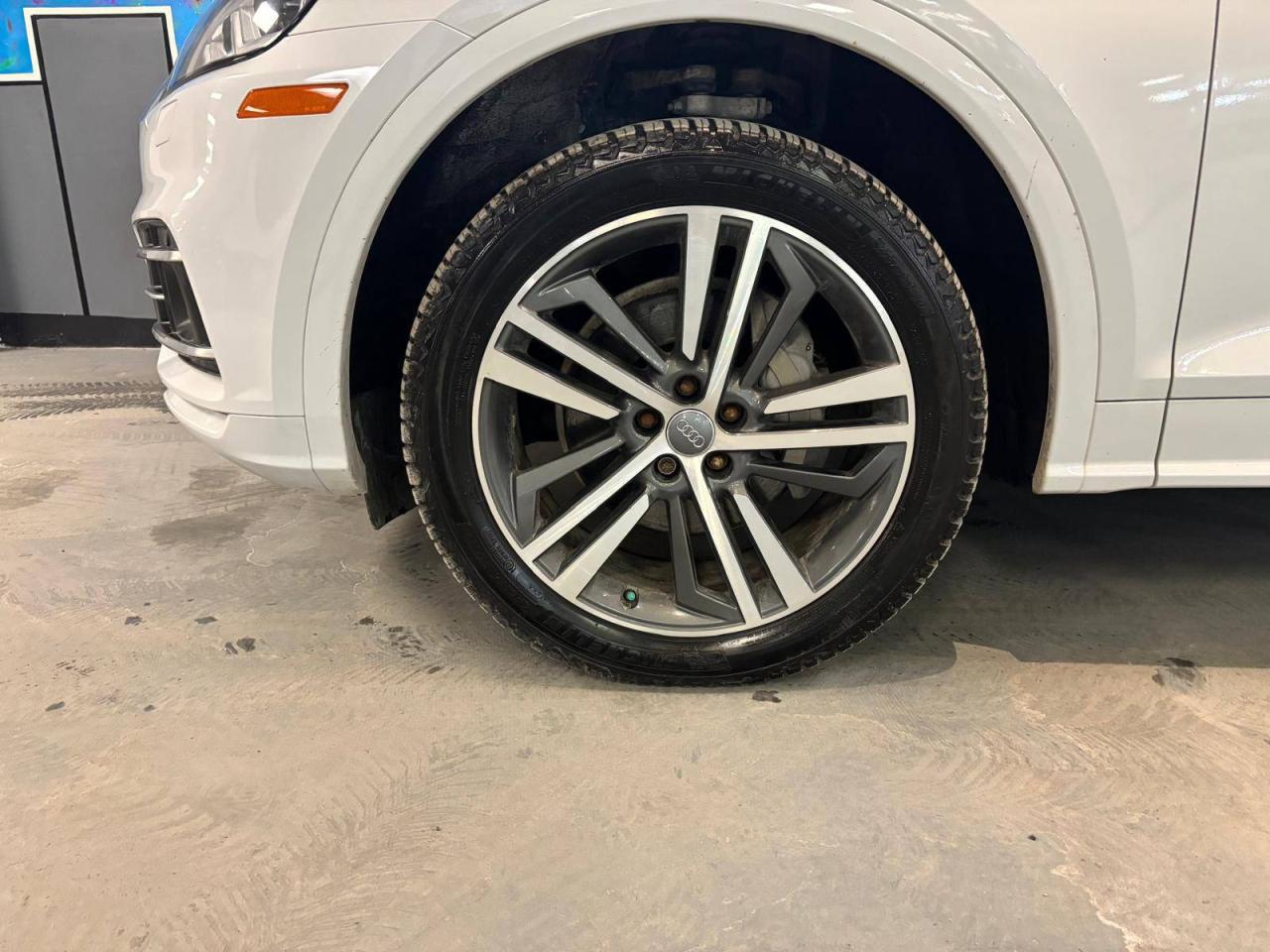 2018 Audi Q5 2.0 TFSI quattro Technik S tronic 13 SERVICE RECORDS Photo