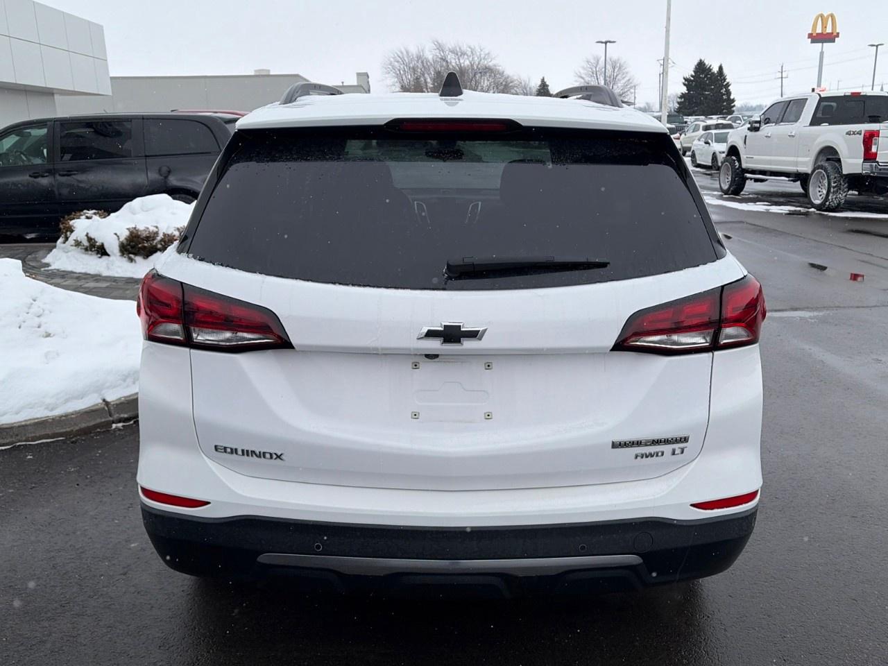 2022 Chevrolet Equinox AWD LT Photo3