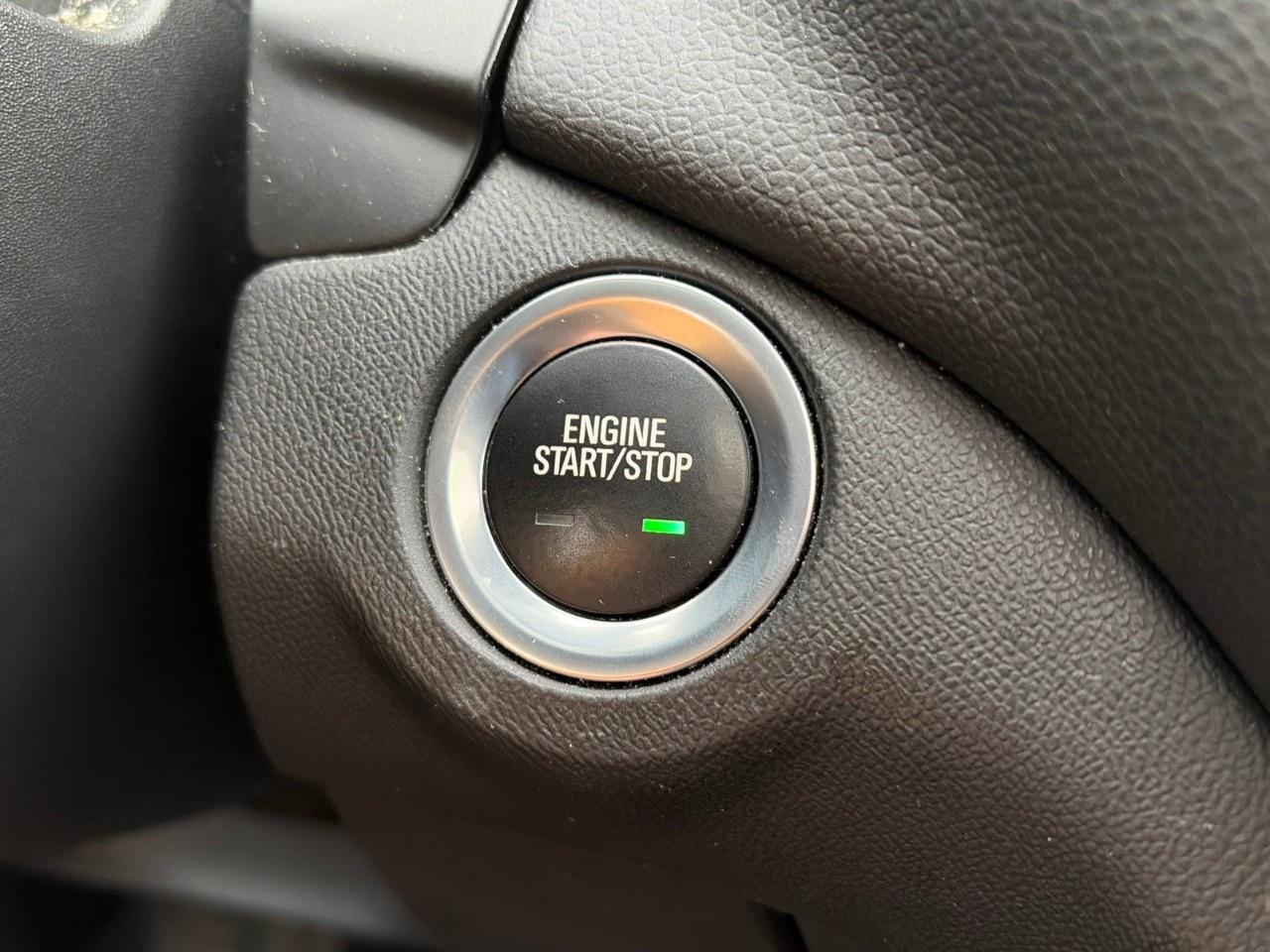 2022 Chevrolet Equinox AWD LT Photo