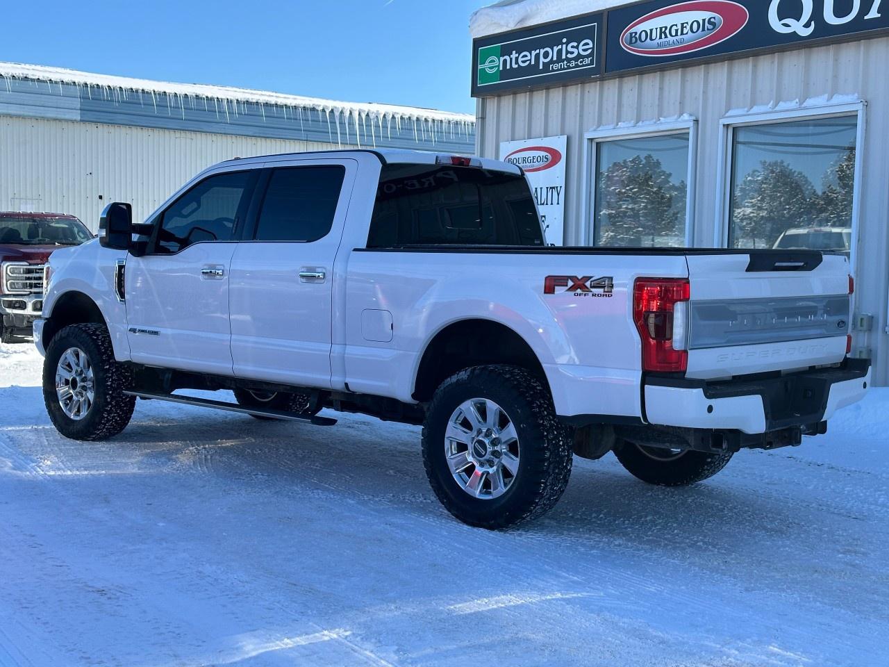 2018 Ford F-250 Super Duty SRW PLATINUM 4WD CREW CAB 6.75' BOX Photo