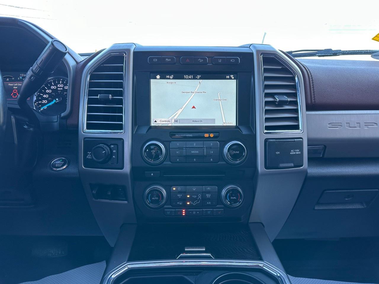 2018 Ford F-250 Super Duty SRW PLATINUM 4WD CREW CAB 6.75' BOX Photo