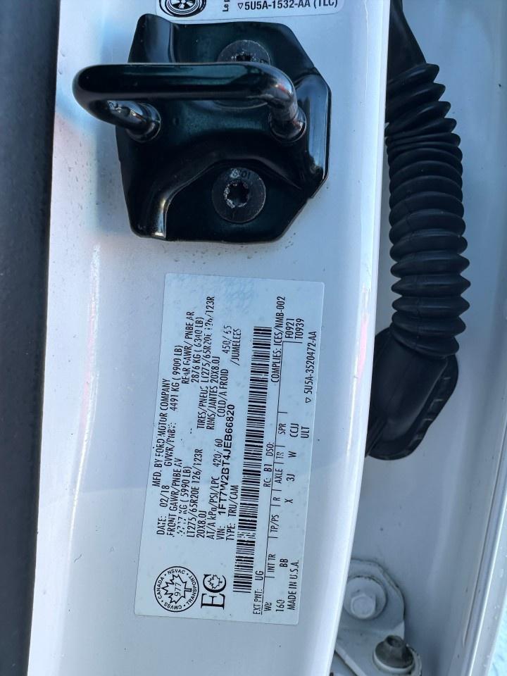 2018 Ford F-250 Super Duty SRW PLATINUM 4WD CREW CAB 6.75' BOX Photo