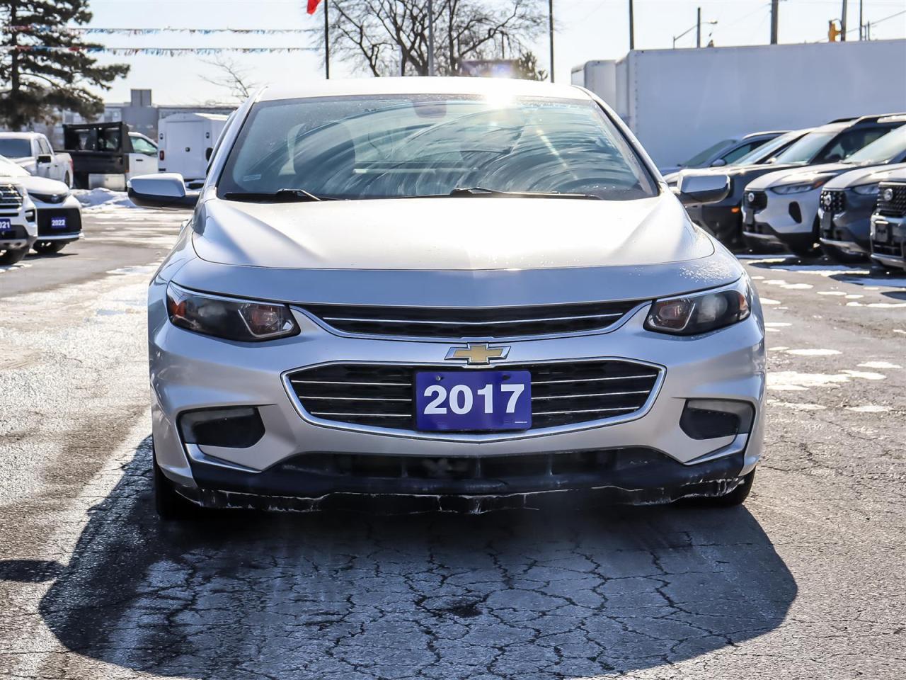 2017 Chevrolet Malibu 1LT You Safety you Save | Snow tires included | Photo2