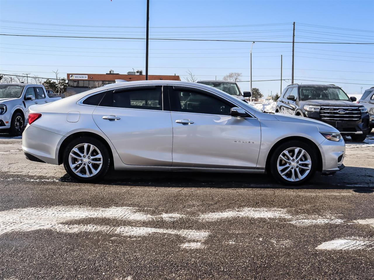 2017 Chevrolet Malibu 1LT You Safety you Save | Snow tires included | Photo