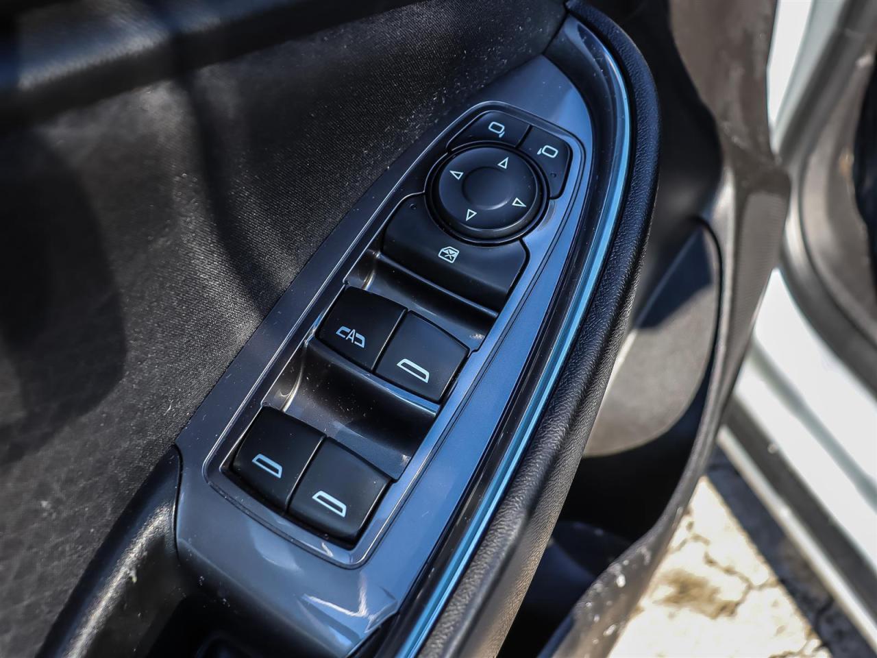 2017 Chevrolet Malibu 1LT You Safety you Save | Snow tires included | Photo