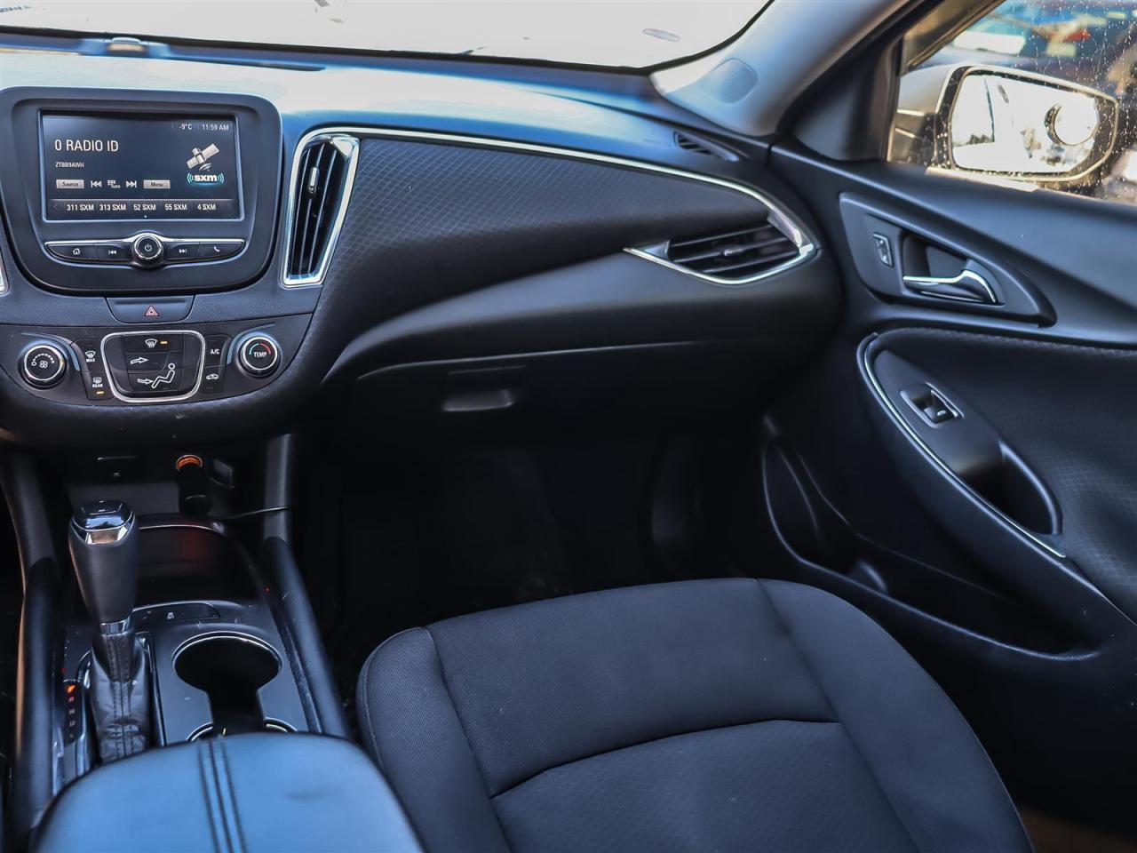 2017 Chevrolet Malibu 1LT You Safety you Save | Snow tires included | Photo