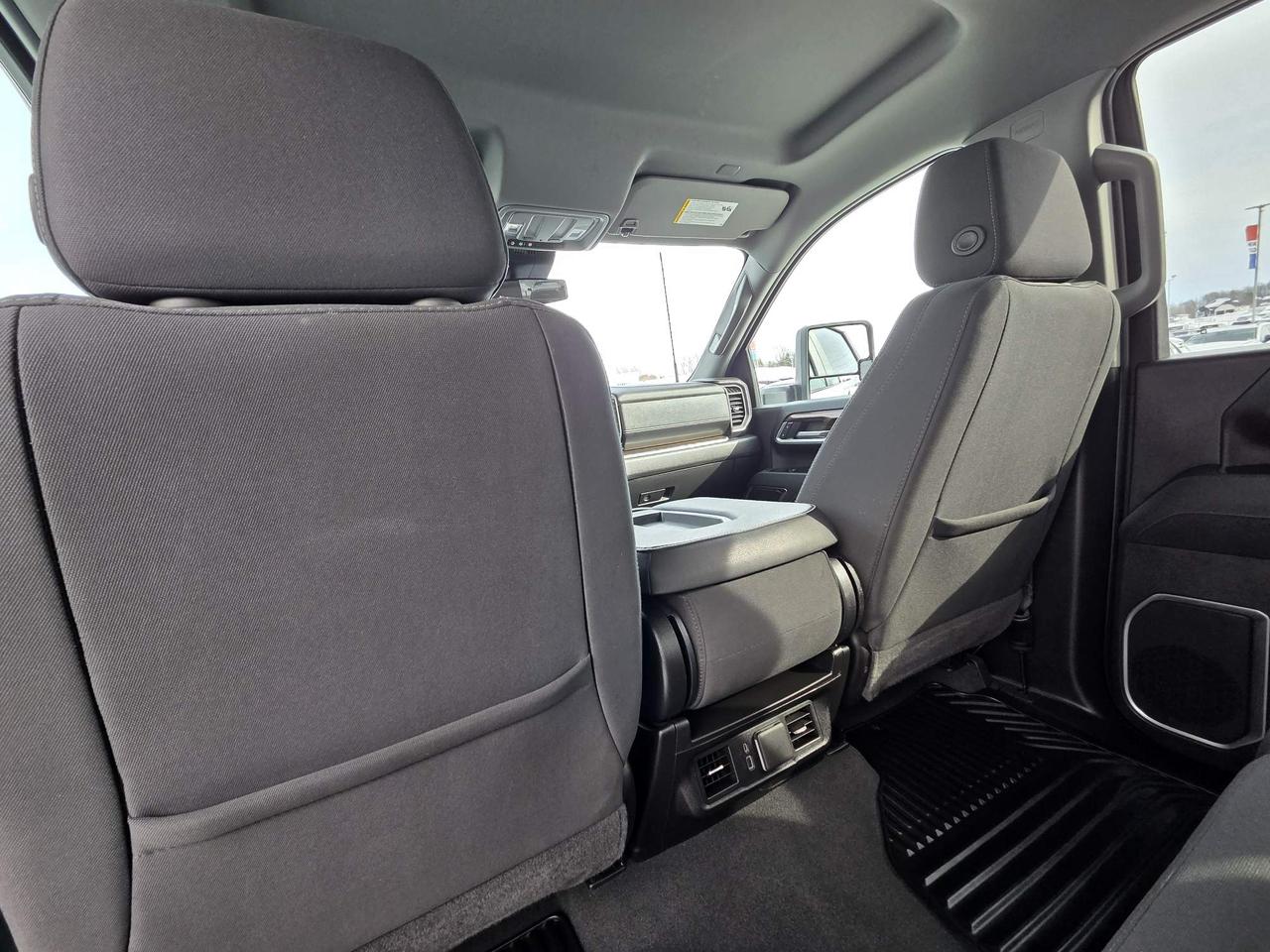 2025 Chevrolet Silverado 2500 LT Crew Cab Convenience Package | 17" Wheels Photo