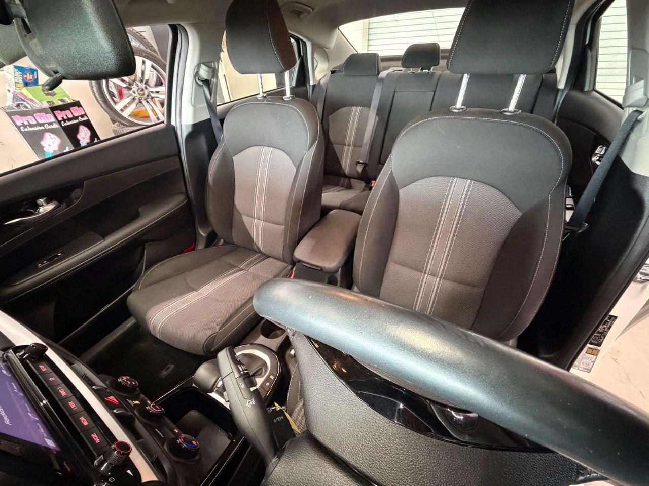2024 Kia Forte LXS Photo