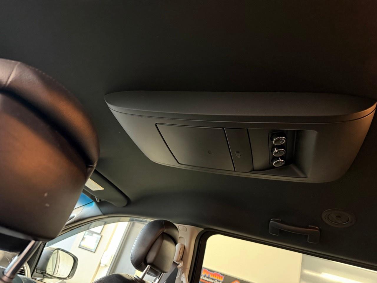 2017 Dodge Grand Caravan SXT Photo