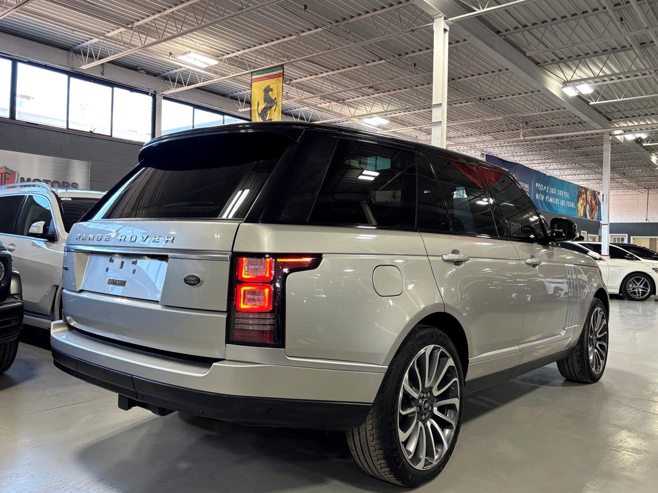 2017 Land Rover Range Rover Autobiography|V8SUPERCHARGED|4WD|REARDVD|MASSAGE|+ Photo