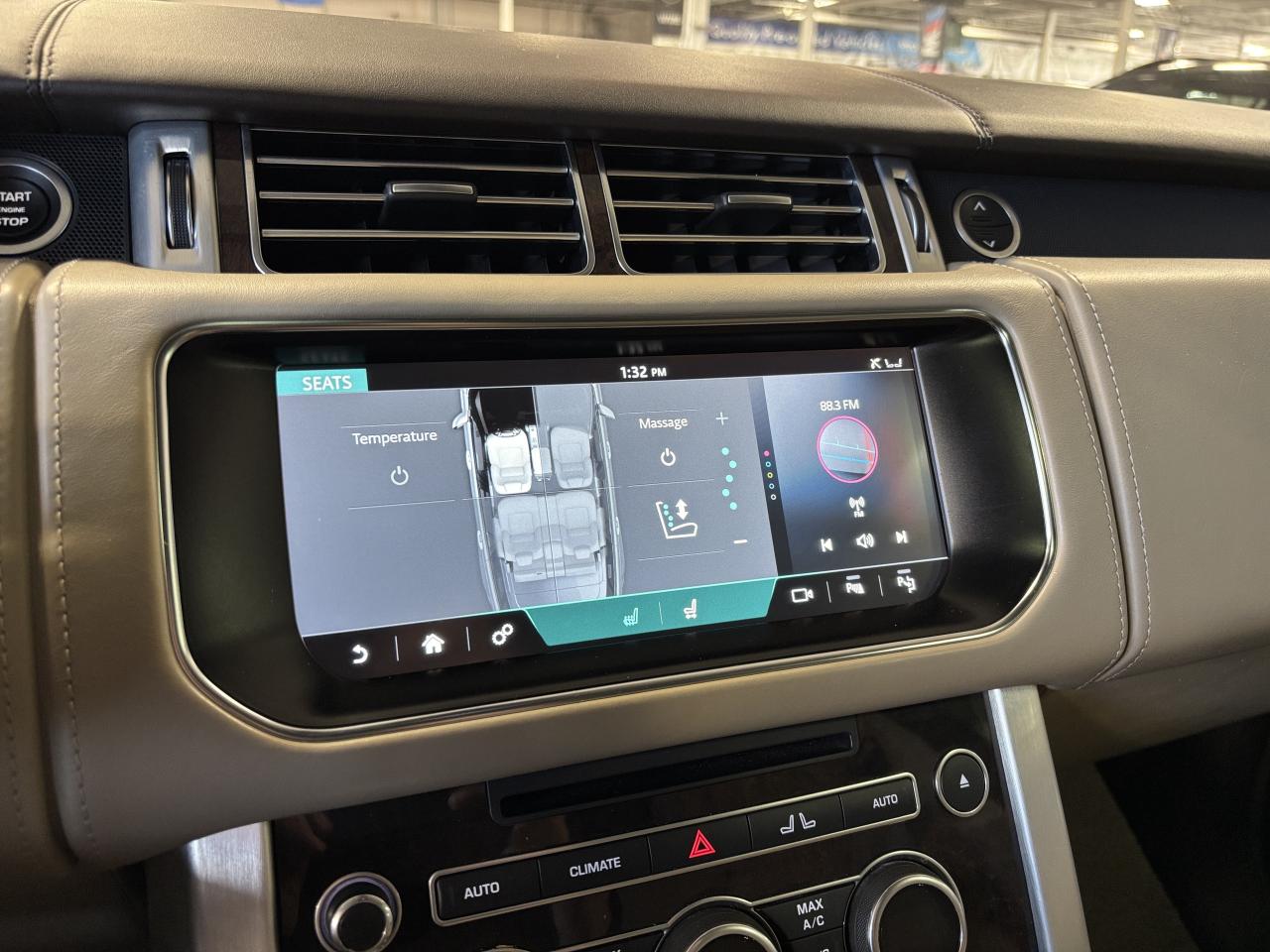 2017 Land Rover Range Rover Autobiography|V8SUPERCHARGED|4WD|REARDVD|MASSAGE|+ Photo