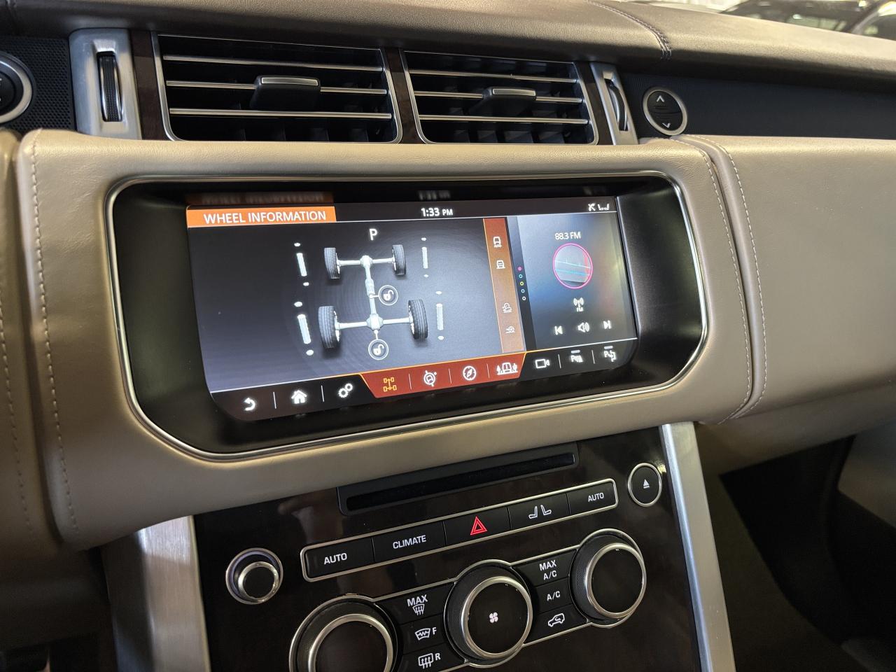 2017 Land Rover Range Rover Autobiography|V8SUPERCHARGED|4WD|REARDVD|MASSAGE|+ Photo