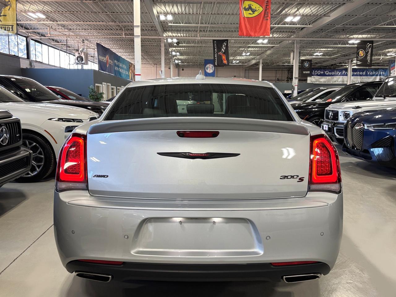 2022 Chrysler 300 300S|AWD|NAV|LEATHER|PANOROOF|ALPINEAUDIO|SPORT|++ Photo