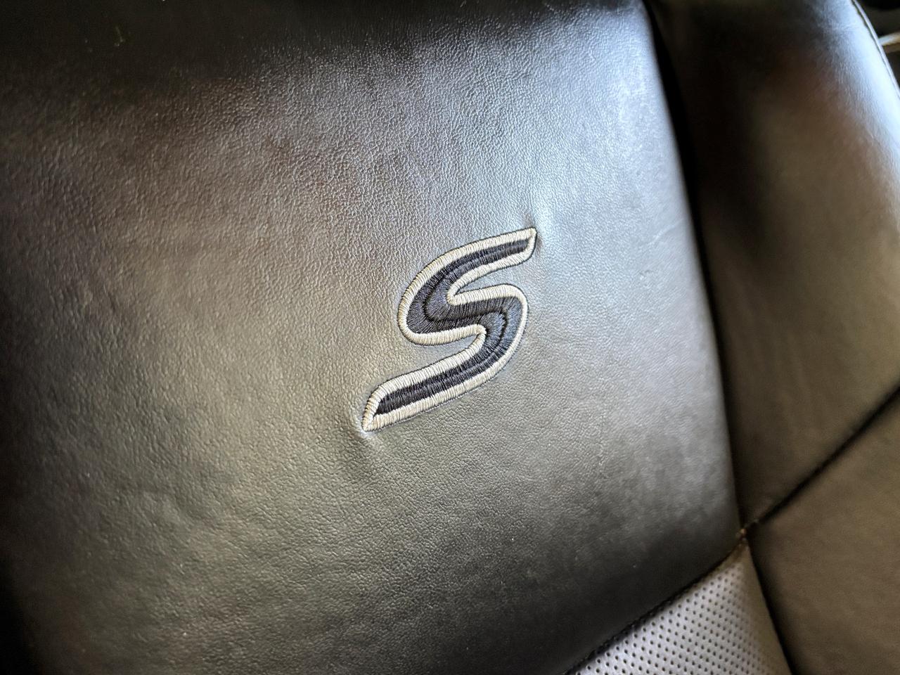 2022 Chrysler 300 300S|AWD|NAV|LEATHER|PANOROOF|ALPINEAUDIO|SPORT|++ Photo