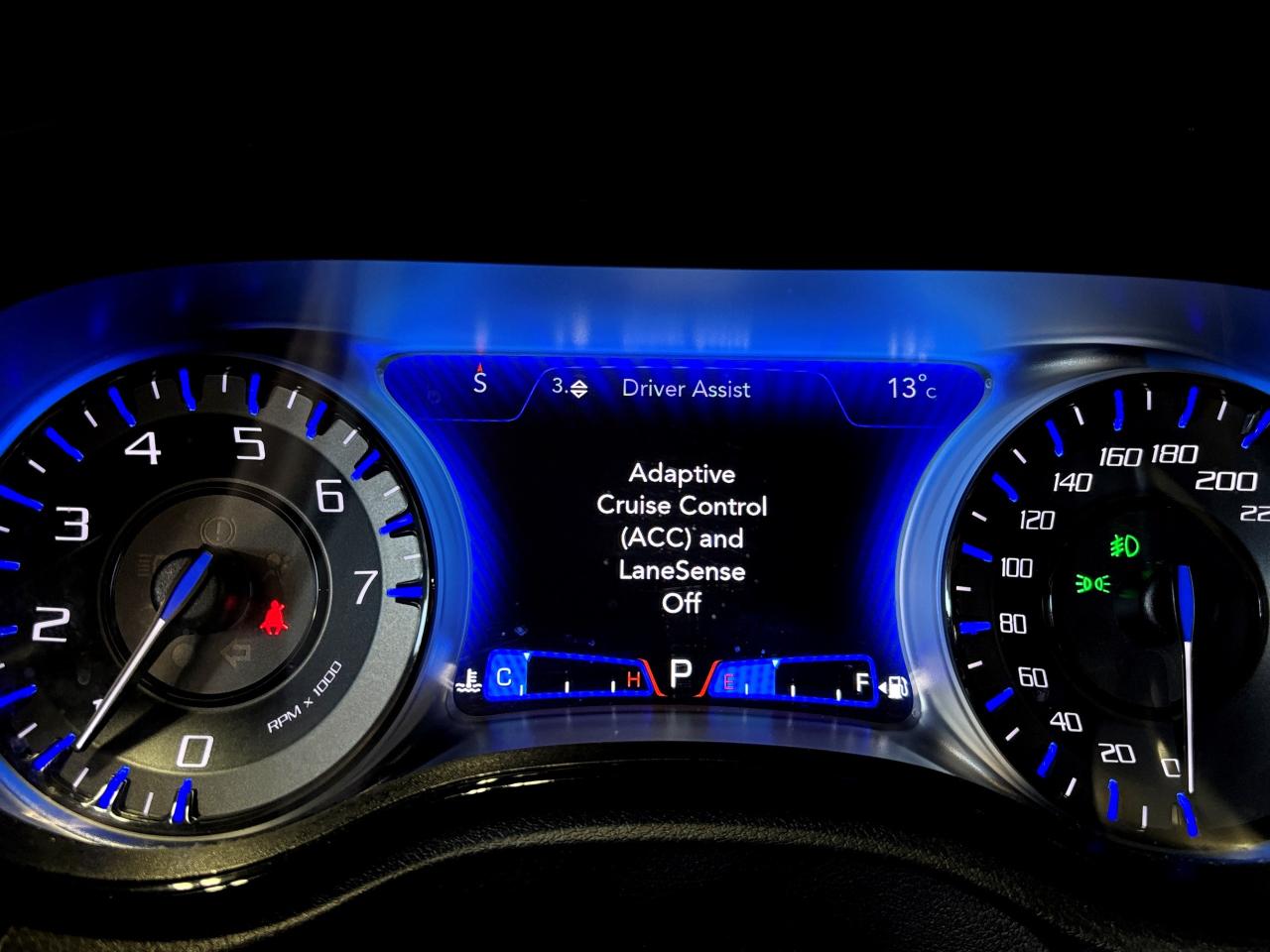 2022 Chrysler 300 300S|AWD|NAV|LEATHER|PANOROOF|ALPINEAUDIO|SPORT|++ Photo