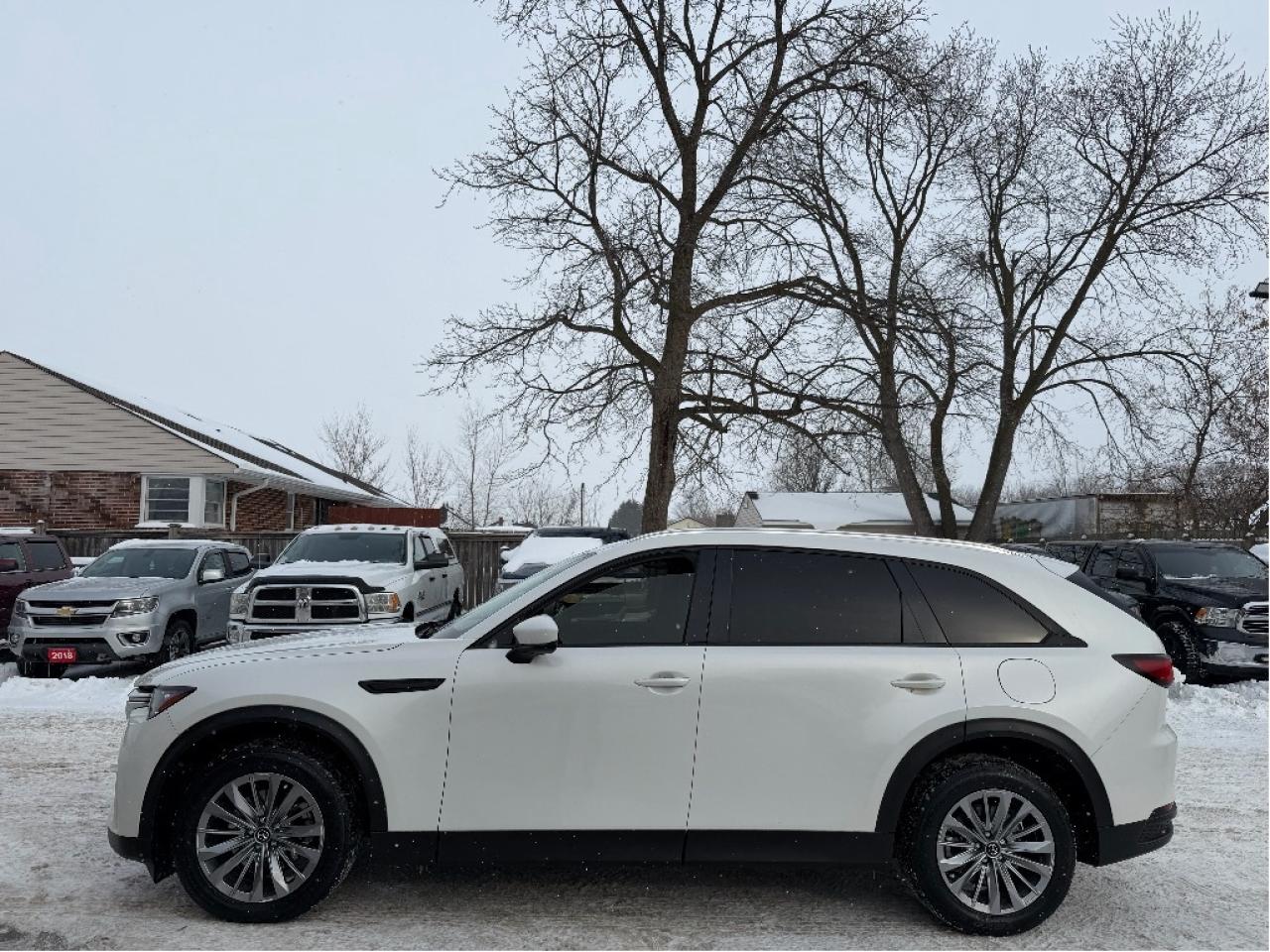 2024 Mazda CX-90 MHEV GS-L | Clean CARFAX Photo3