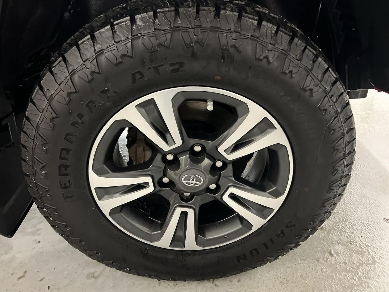 2019 Toyota Tacoma TRD SPORT 4X4 | DBL CAB | HTD SEATS | CARPLAY Photo